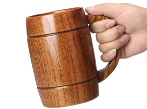 Tasse en bois fabriquée à la main pour café et thé avec un charme rustique large d'aspect naturel par Tradebyd - Product Image 4