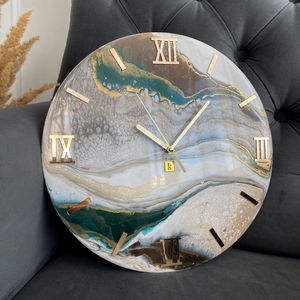 นาฬิกาติดผนังเรซิ่นอีพ็อกซี่รูปลักษณ์ทันสมัยของตกแต่งบ้านงานแต่งงานปรับขนาดได้เองใช้แบตเตอรี่ทำมือ - Product Image 1