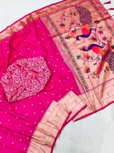 Saree de seda Pethani suave con motivos de impresión digital de tejido de Zari dorado y borlas Diseñado étnico para todas las ocasiones - Product Image 3
