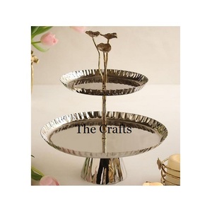 ชั้นวางเค้กสเตนเลสสตีลดีไซน์คลาสสิกสามชั้นสีเงินสำหรับใช้ในงานแต่งงานโรงแรม - Product Image 6