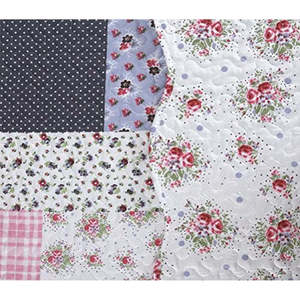 ชุดผ้านวมปักลายดอกไม้ 3 ชิ้น แบบกลับด้านได้ ผลิตจากผ้าฝ้ายผสม สำหรับใช้ในห้องนอน งานแต่งงาน หรือโรงแรม บรรจุใยโพลีเอสเตอร์ - Product Image 2