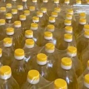 Refined <b>Sunflower</b> <b>oil</b> cooking <b>Oil</b> / crude <b>sunflower</b> <b>oil</b> - Product Image 3