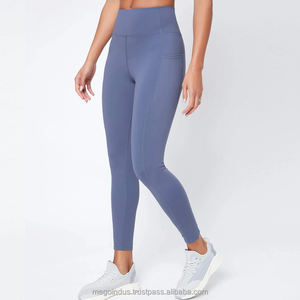 กางเกงเลกกิ้งออกกำลังกายเอวสูงสำหรับผู้หญิงเลกกิ้งออกกำลังกายโยคะไร้รอยต่อมีกระเป๋า - Product Image 1