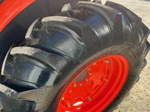 Tractor MX6000HSTC 2020 con Motor de 60 HP, Rendimiento Robusto y Confort Superior - Product Image 4