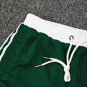 Pantalones cortos de baloncesto vintage personalizados al por mayor, bolsillos con cremallera, pantalones cortos de tabla de malla bordados en blanco de secado rápido, patrón lavado - Product Image 4