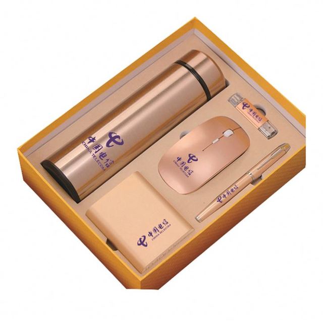 5 in 1 Custom Logo CE Certified Portable Electronics Gift Box-Economical Business Gift for Men with Multi-Function Items