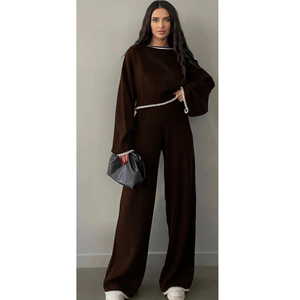 Conjunto de Dos Piezas de Punto Elegante y Cómodo para Mujer con Detalle de Punto de Pastor - Product Image 1