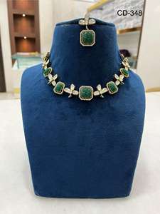 Alta calidad latón moda flor patrón Mehndi polaco gargantilla collar conjunto Diamante tachonado Maang Tikka para mujeres para boda - Product Image 2