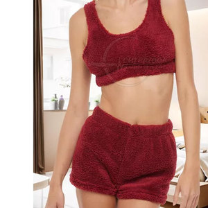 Ensemble haut court décontracté de la meilleure qualité Nouveau design fabriqué au Pakistan Ensemble haut court pour femme dans le meilleur matériau - Product Image 4