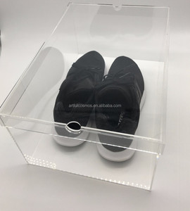 Boîte de présentation cadeau en acrylique transparent de luxe de qualité supérieure Solution de stockage en acrylique pour chaussures en tissu et plus d'options de vente en gros - Product Image 6