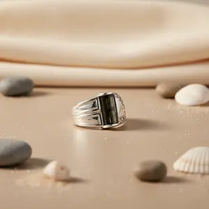 Bague pour homme en argent 925 fait main avec onyx noir, bijoux de déclaration avec placage rhodium, incrustation de pierres précieuses et d'agate, pureté du métal 14 carats - Product Image 2