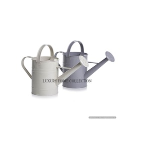 กระป๋องน้ำโลหะขนาดใหญ่สไตล์ชนบทมาพร้อมกับผงเคลือบสำเร็จรูปที่มีเสน่ห์สำหรับตกแต่งสวนที่ได้แรงบันดาลใจจากบ้านไร่ - Product Image 1