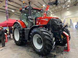 Tractor Agrícola Case IH Usado de Calidad, Modelo 125A, Tractor para Granja - Product Image 6