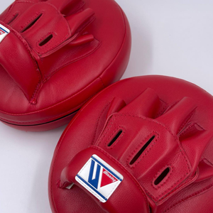 เป้าซ้อมมวยหนังแท้100% เป็นเซตคู่นวมที่มีคุณภาพดีที่สุดสำหรับกีฬา MMA muaythai ฝึกซ้อมและต่อสู้ - Product Image 6