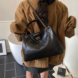 Women's <b>Soft</b> Genuine <b>Leather</b> Diamond Lattice Pattern Embroidery Zipper Closure Spacious Messenger <b>Bag</b> Crossbody Shoulder Purse - Product Image 5
