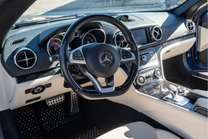 Asequible - USADO CON VOLANTE A LA IZQUIERDA |   Volante a la derecha |   Mercedes-Benz SL450 2017 con 12K Millas - Product Image 4