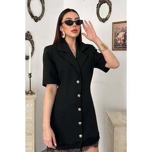 Veste en dentelle noire avec boutons dorés - Noir - Product Image 3