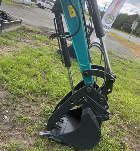 Excavadora Hidráulica de Orugas Usada de 3 Toneladas, Año 2022, Bomba PLC, Rodamientos, Componentes Centrales, Rendimiento Estable, Ahorro de Combustible - Product Image 4