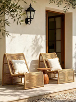 Fauteuil de salon moderne en aluminium pour patio, fauteuil d'appoint contemporain en rotin PE résistant aux intempéries, idéal pour l'extérieur, les piscines et les jardins.