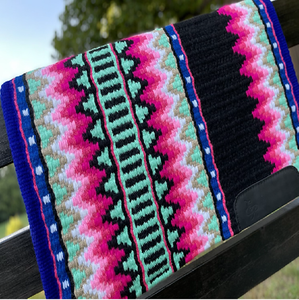 Western Show Horse Saddle Blanket Diseño de Nueva Zelanda Manta de sillín de lana hecha a mano Top Wool Saddle Pad Size - Product Image 1