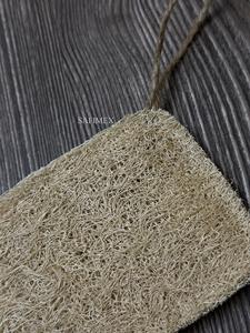 Épurateur de tampons de luffa naturel 8x12cm ou éponge de bain de taille personnalisée ou éponge de cuisine du Vietnam avec service d'emballage OEM - Product Image 6