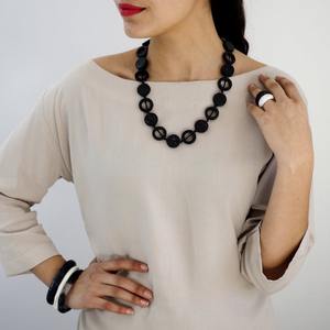 Collar de cuentas de resina de primera calidad, precio al por mayor, exclusivo, para unisex, Nueva joyería de cuentas marrones con cadena de cuerda, fiestas de forma ovalada - Product Image 6