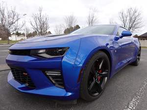 TOP-SELLING USED 2018 Che-vrolet Camaro 1SS 2dr Coupe 8cyl Used Vehicle COOL Red and Black Low Price Coupe for Sale - Product Image 3