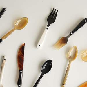 PLATEAUX CUILLÈRE EN CORNE BLANCHE POLIE DE QUALITÉ pour la maison et le restaurant Cuisine Utilisation Meilleure qualité Artisanat Bol de style animal en vente - Product Image 6