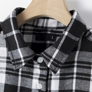 Camisa clásica de franela para hombre, informal, abotonada, de manga larga, con bolsillos en el pecho, puños ajustables, camisa de franela transpirable para hombre - Product Image 4