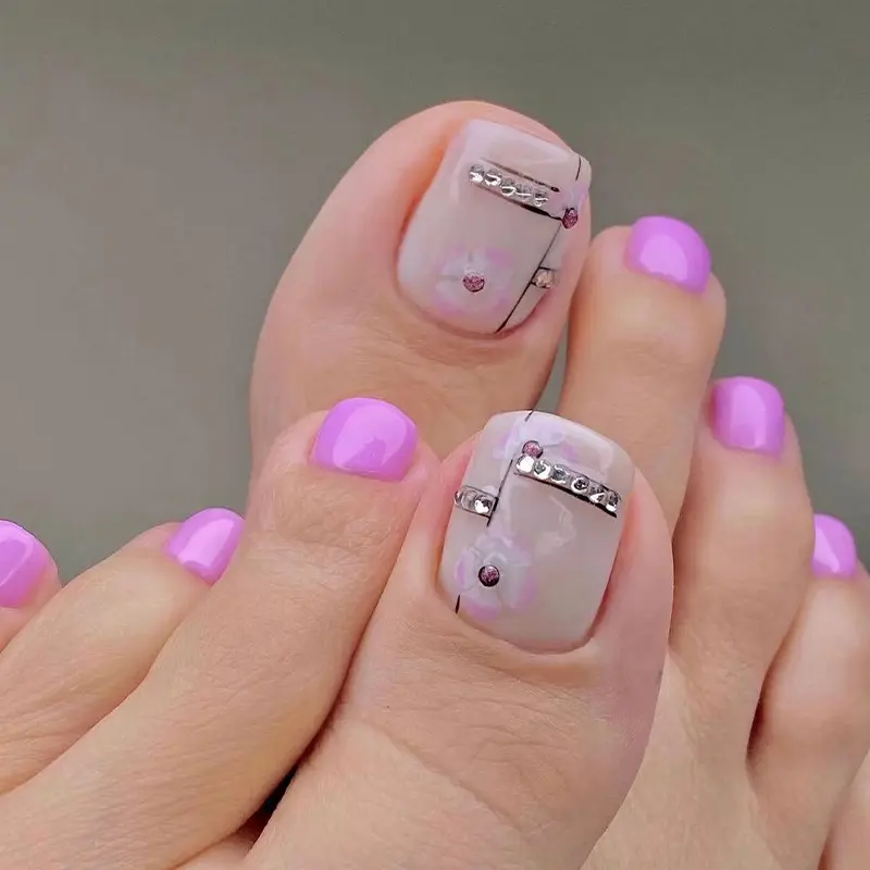 Pés artificiais oem para unhas, joias falsas de verão, flor roxa, strass, cobertura completa para unhas do pé, 24 peças \ caixa de embalagem personalizada