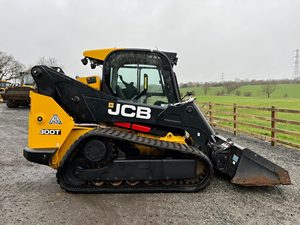 Chargeuse compacte JCB 300T d'occasion 2025, moteur JCB, hydraulique à haut débit, pompe hydraulique Kawasaki, moteur, godet de 0,5 m³ de grande capacité - Product Image 5
