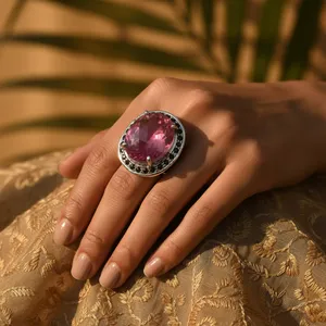 Anillo de Plata 925 con Rubí para Mujer, Corte Ovalado, Estilo Vintage, Engaste de Bisel, Joyería para Uso Diario - Product Image 3