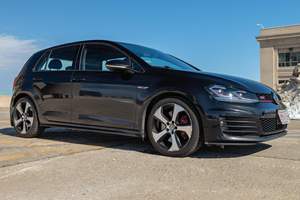 Volkswagen GTI SE 2016 Usado, Sin Reserva, Transmisión Manual de 6 Velocidades, Turbo de 4 Cilindros, Paquete de Rendimiento, Mayormente sin Modificaciones - Product Image 2