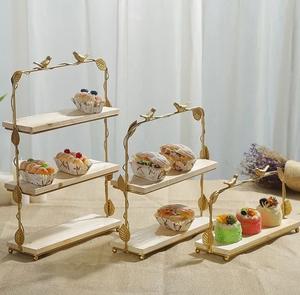 Nouveau design martelé ensemble de 3 supports à gâteaux en métal décoration de table de mariage pour la maison hôtels et restaurants - Product Image 4