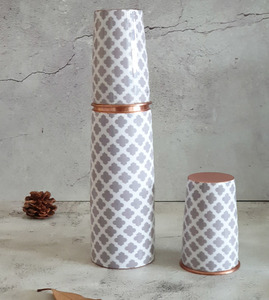 Ensemble de bouteilles en cuivre imprimées d'émail avec 2 verres, fait à la main, originale, offre spéciale - Product Image 5