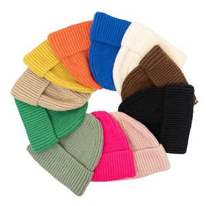 Gorro de punto de gran tamaño a la moda, acogedor, suave al tacto, cálido, diseño grueso, perfecto para clima frío, ropa de moda - Product Image 1