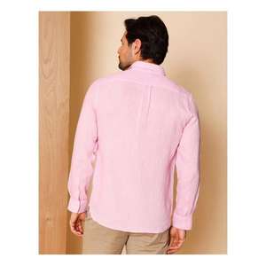 Chemise pour homme contemporaine et sur mesure, conçue pour offrir un confort élégant pour les tenues décontractées ou habillées au quotidien. - Product Image 5