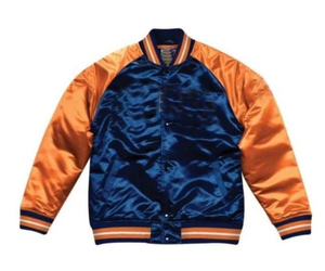 Chaqueta universitaria de satén personalizada para hombre 2025, MOQ bajo, abrigo de invierno de alta calidad con logotipo impreso, diamantes de imitación, talla XS, colocación frontal - Product Image 1