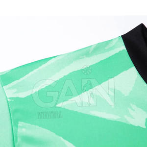 ชุดฟุตบอลสำหรับผู้ใหญ่เครื่องแบบฟุตบอลทำจากโพลีเอสเตอร์น้ำหนักเบา - Product Image 3