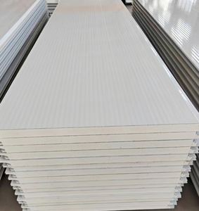 Revestimiento Metálico Exterior de PVDF Resistente a los Rayos Ultravioleta, Panel Sándwich de PU para Fachada con Alto Aislamiento Térmico para Climas Tropicales - Product Image 5
