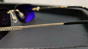 Lunettes de soleil de luxe pour hommes et femmes, monture en or avec diamants noirs, verres entièrement ornés, lunettes de mode, distribution en gros, stock disponible - Product Image 4