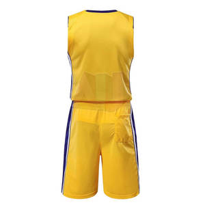 Ensemble de maillots et de shorts de basket-ball, taille plus, 100% polyester, tissu à séchage rapide, conçu pour un flux d'air maximal et des performances de jeu optimales - Product Image 3
