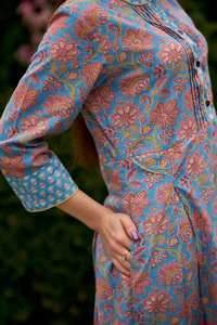 Robe en coton imprimée à la main Lucy A Line, style bohème, pour les vacances - Product Image 2