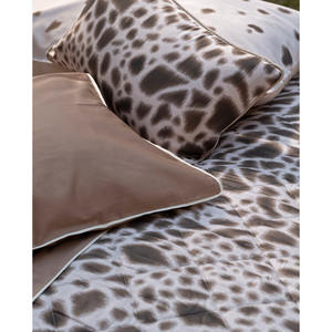 Couette Double Taille 100% Coton Satin Couette Sauvage Lavable Caractéristique - Product Image 2