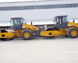 รถบดอัดดินแบบสั่นสะเทือน 12 ตัน สำหรับงานก่อสร้าง รุ่น XS123 - Product Image 3