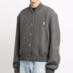 Chaqueta Universitaria Elegante para Hombre de Alta Calidad, Diseño Único, Chaqueta de Invierno de Súper Calidad para Hombre a Precio Económico - Product Image 4