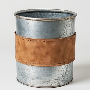 Jardinière en cuir galvanisé poli à la main avec finition patinée Artisan Handmade Parfait pour les intérieurs décoratifs élégants - Product Image 3