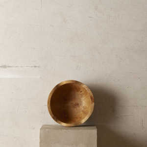 Le meilleur bol en teck massif avec une finition brun foncé et un motif ondulé pour la salle à manger. - Product Image 4