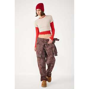 Camiseta corta acanalada con adornos de piedras - Product Image 3