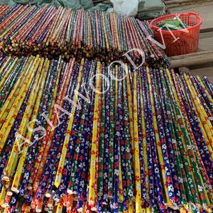 Asiawood, fábrica de Vietnam, madera de eucalipto, palo de escoba recubierto de PVC, diseño de flores, cabeza de escoba de plástico, cerdas duras, recogedor de 70-120cm - Product Image 3